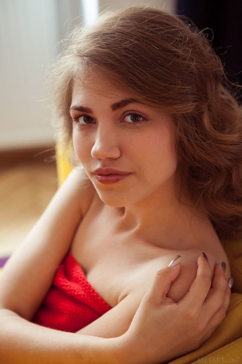 Евгения, 19 лет, 1 размер груди